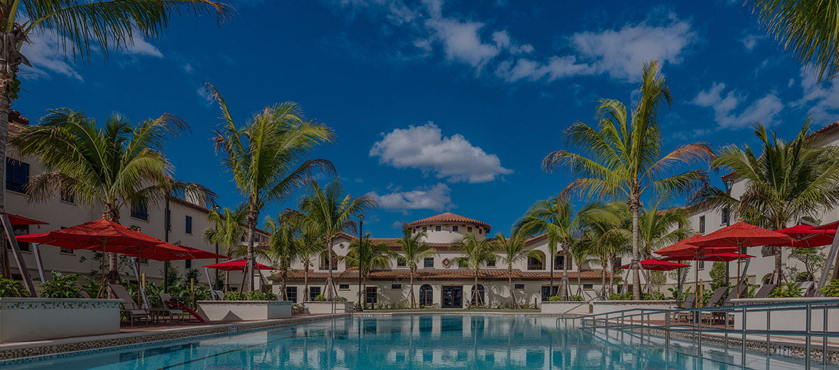 Property with large swimming pool